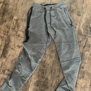 American Eagle Joggers
